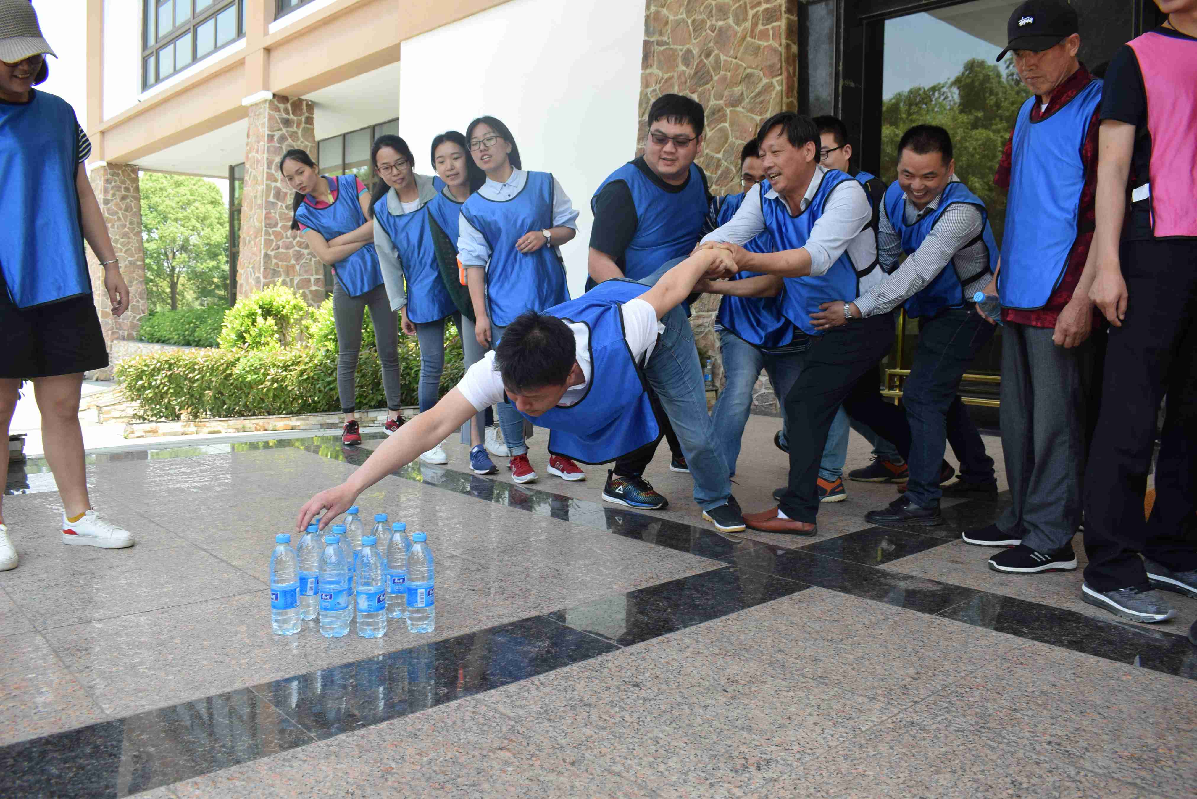 博納科技開展2018拓展訓練